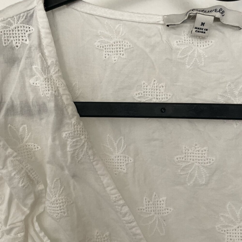 Madewell floral ruffle sleeve with side ties Women's size‎ Medium, white - Picture 2 of 5